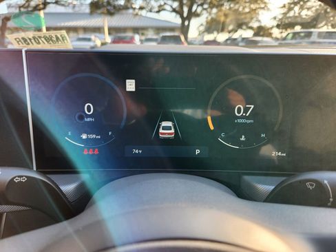 Certified 2024 Hyundai Sonata SEL w/ Convenience Package image 10