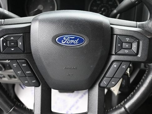Used 2020 Ford F150 XLT w/ Equipment Group 302A Luxury AWD/4WD image 16