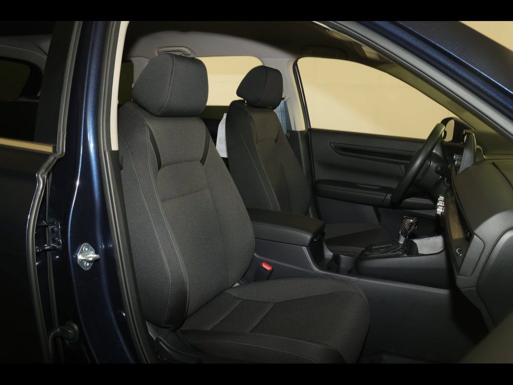 Used 2025 Honda CR-V LX image 28