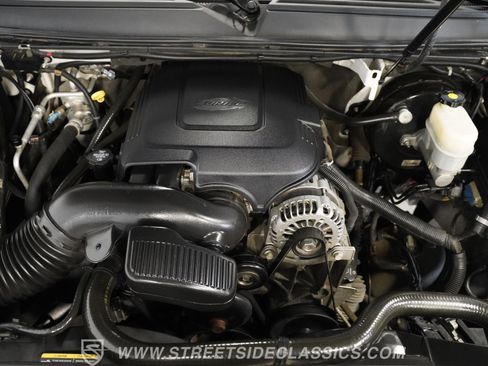 Used 2009 Cadillac Escalade EXT image 34