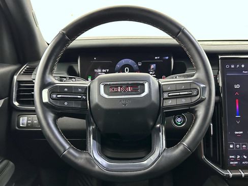 Used 2025 GMC Acadia AT4 AWD/4WD image 11