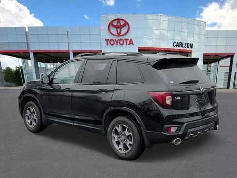Used 2023 Honda Passport TrailSport image 5