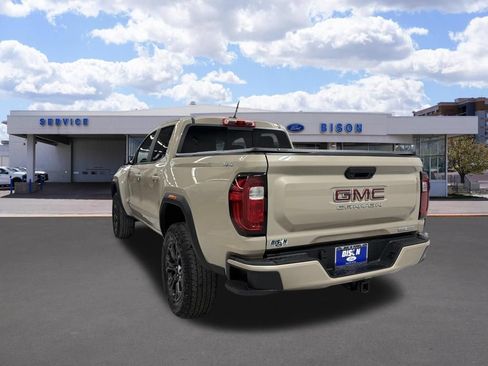 Used 2024 GMC Canyon Elevation w/ Convenience Package AWD/4WD image 5