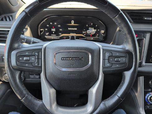 Used 2023 GMC Yukon XL Denali w/ Denali Reserve Package AWD/4WD image 19