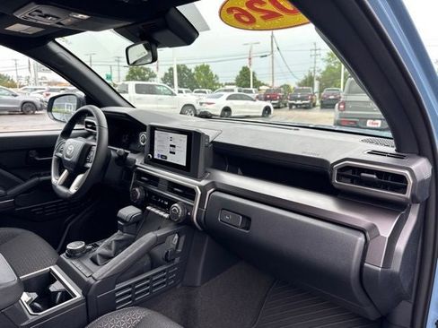 Used 2026 Toyota 4Runner SR5 AWD/4WD image 27