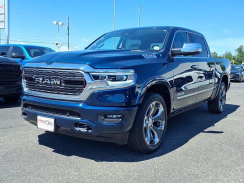 Used 2022 RAM 1500 Limited AWD/4WD image 3