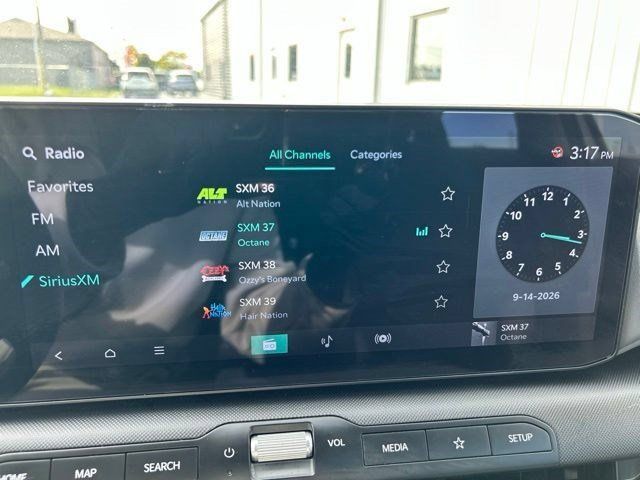 Used 2025 Kia K4 FWD image 23