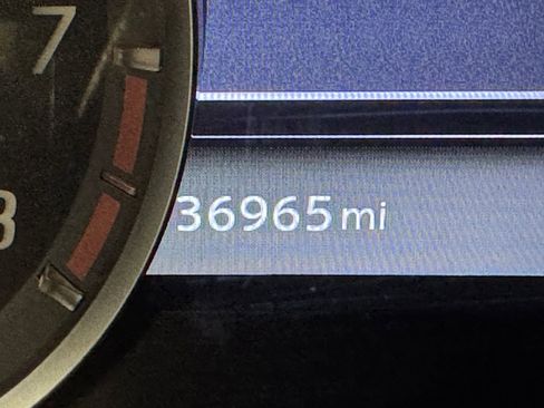 Used 2024 Nissan Frontier SV image 20