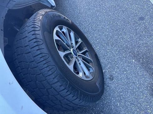 Used 2017 Ford F150 XL w/ Equipment Group 101A Mid RWD image 11