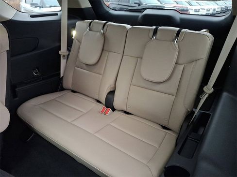 Certified 2023 Ford Explorer XLT w/ Equipment Group 202A image 10