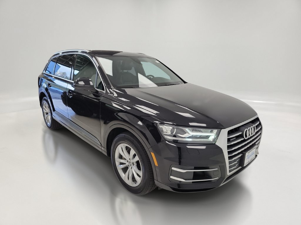 Used 2018 Audi Q7 3.0T Premium AWD/4WD image 3