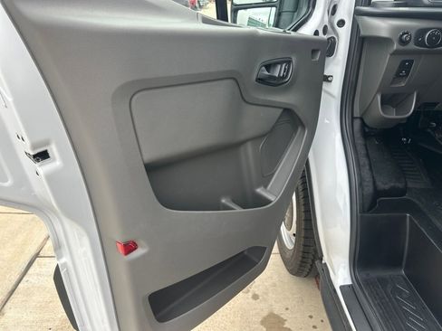 New 2026 Ford Transit 250 148 Medium Roof w/ Load Area Protection Package image 10