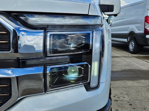 Used 2025 Ford F150 King Ranch AWD/4WD image 10