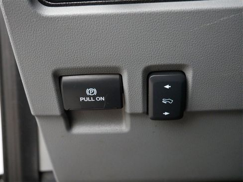 Used 2023 Ford F350 XLT w/ FX4 Off-Road Package image 19