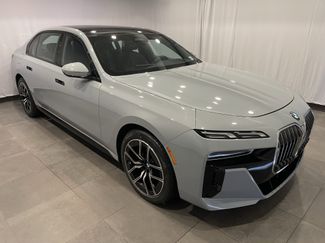Certified 2024 BMW 760i xDrive w/ Premium Package 2 video 3