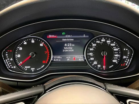 Used 2021 Audi A4 2.0T Premium image 26