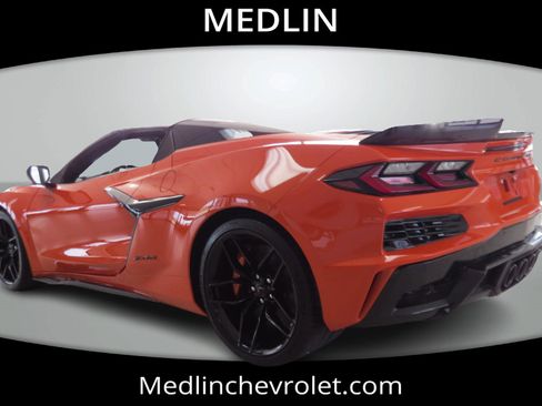 Used 2025 Chevrolet Corvette Z06 w/ Stealth Interior Trim Package RWD image 4