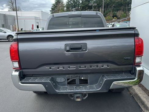 Used 2021 Toyota Tacoma SR5 image 6