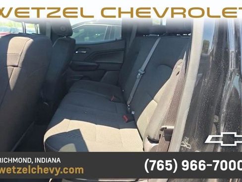 Used 2023 Chevrolet Colorado LT w/ LT Convenience Package AWD/4WD image 5