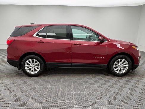 Used 2020 Chevrolet Equinox LT w/ Driver Convenience Package FWD image 6