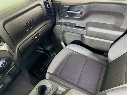 Used 2024 Chevrolet Silverado 1500 Custom image 19