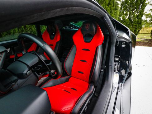 Used 2020 Lamborghini Huracan EVO AWD/4WD image 18