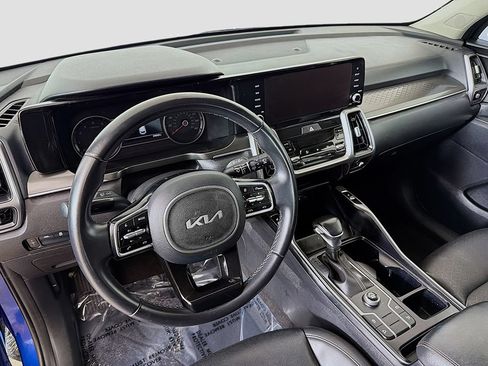 Used 2023 Kia Sorento S w/ Panoramic Sunroof Package FWD image 22
