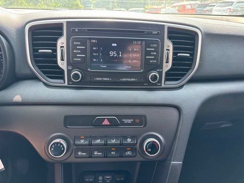 Used 2019 Kia Sportage LX AWD/4WD image 17