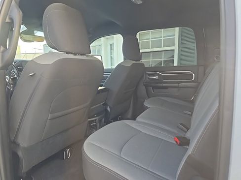 Used 2024 RAM 2500 Big Horn image 19