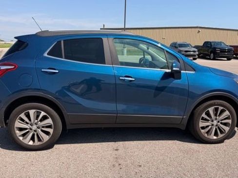 Used 2019 Buick Encore Preferred FWD image 6