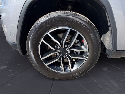 Used 2021 Jeep Grand Cherokee Trailhawk w/ Trailhawk Luxury Group image 14