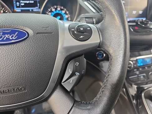Used 2014 Ford Escape Titanium w/ Equipment Group 401A FWD image 17