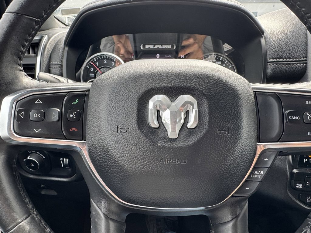 Used 2024 RAM 1500 Laramie AWD/4WD image 28