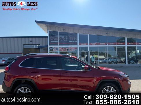 Used 2015 Jeep Cherokee Latitude w/ Cold Weather Group FWD image 1