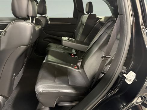 Used 2022 Jeep Grand Cherokee Laredo X RWD image 29
