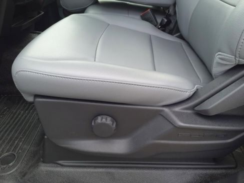 New 2024 Ford F550 4x4 Regular Cab Super Duty image 9