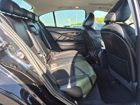 Used 2015 INFINITI Q50 AWD w/ Technology Package image 31