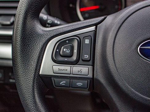 Used 2017 Subaru Forester 2.5i Premium image 24