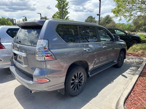 Used 2023 Lexus GX 460 Premium w/ Premium Package AWD/4WD image 3