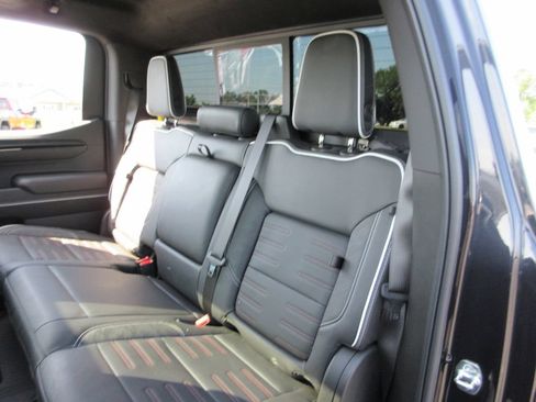 Used 2026 GMC Sierra 1500 AT4X AWD/4WD image 24