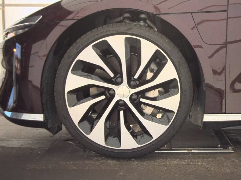 Used 2025 Lucid Air Grand Touring AWD/4WD image 19