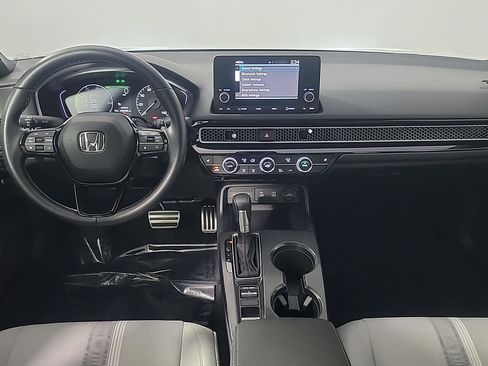 Certified 2025 Honda Civic Sport image 23
