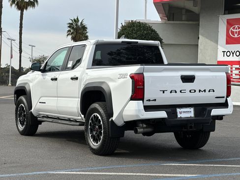 New 2026 Toyota Tacoma TRD Off-Road image 3