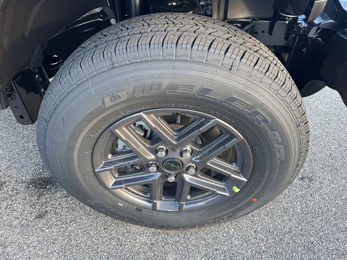 New 2026 Jeep Gladiator Sport image 9