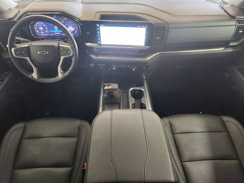 Used 2025 Chevrolet Silverado 1500 RST AWD/4WD image 29
