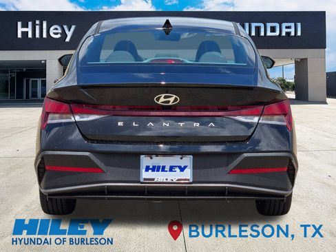 New 2026 Hyundai Elantra Sport FWD image 5