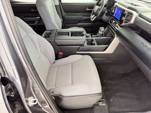 Used 2024 Toyota Tundra SR5 AWD/4WD image 28