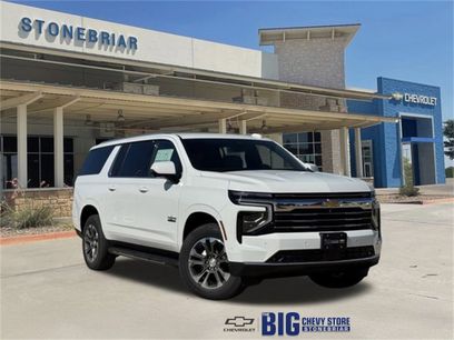New 2026 Chevrolet Suburban LT w/ Comfort Package