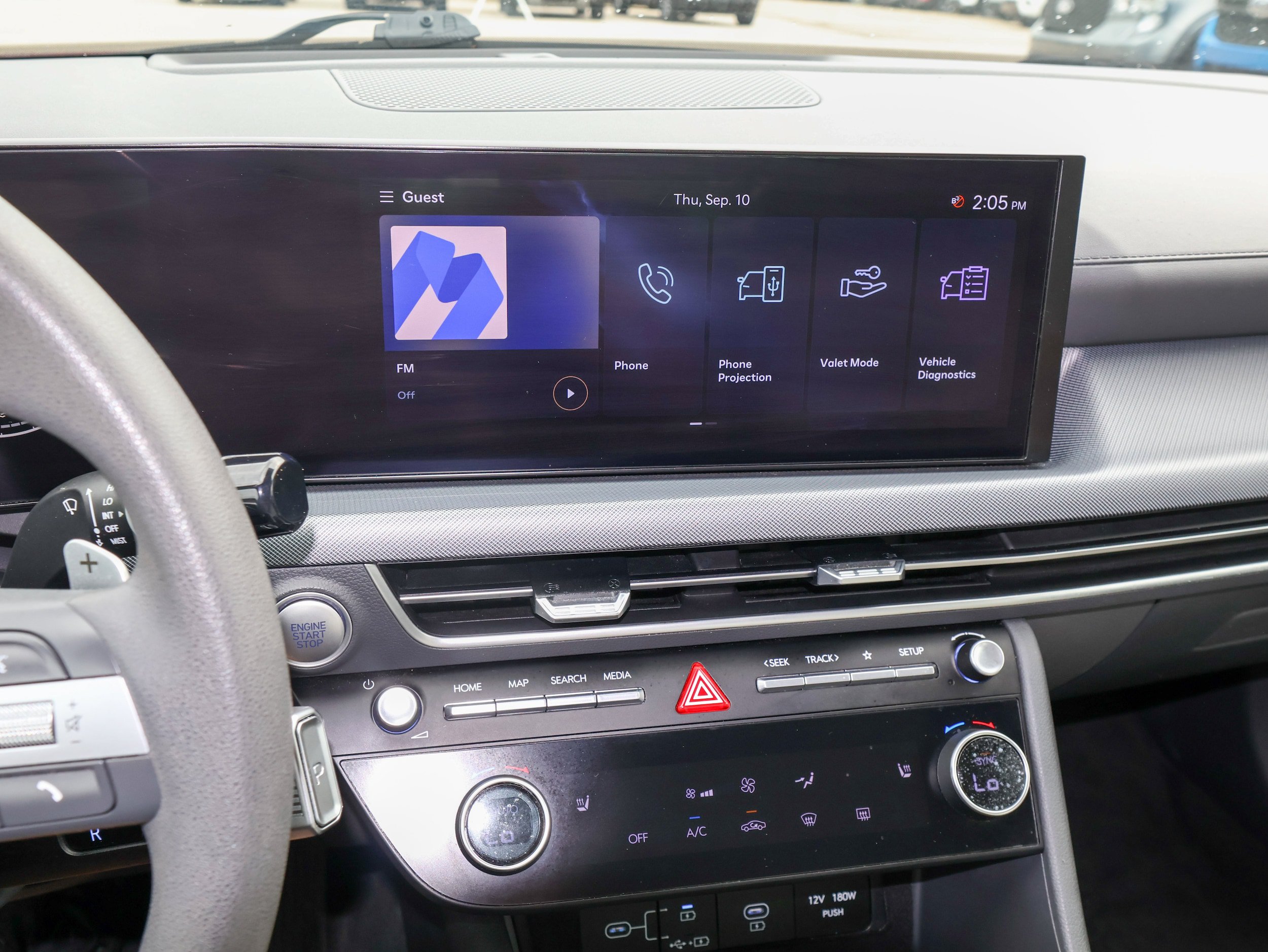 Used 2025 Hyundai Sonata SEL FWD image 14