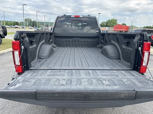 Used 2022 Ford F350 Lariat w/ Lariat Ultimate Package AWD/4WD image 13